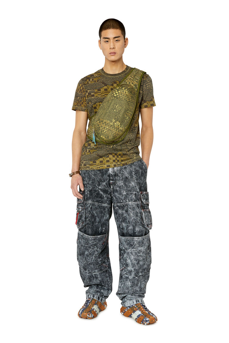 T-DIEGOR-G1 Man: T-shirt with camo print | Diesel A099790KHAJ